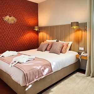 Kamer met een Queen Size Bed